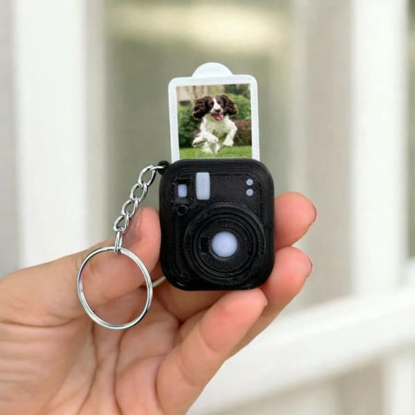 Personoitu Mini Instax -kameran avaimenperä mukautetulla valokuvapaikalla A6