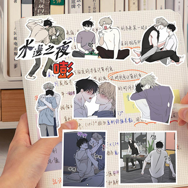 70 kpl Manga-tarra PVC-vedenpitävät tarrat ja kannettavan tietokoneen case itse