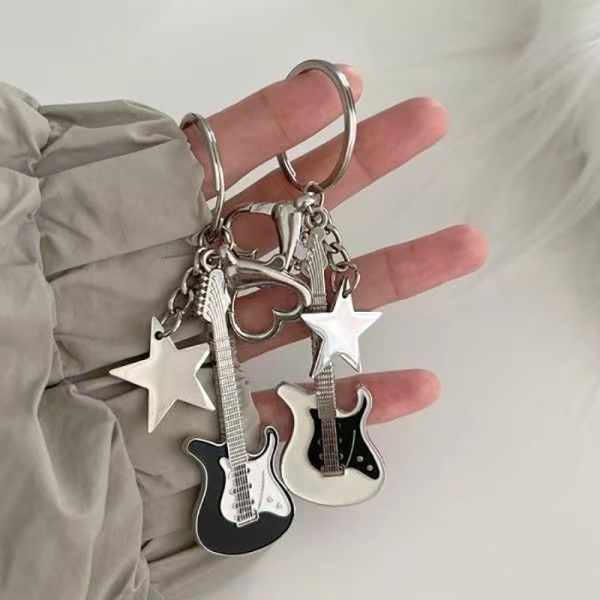 Electric Guitar Star Pendant Bass Avaimenperä Retro Sweet and Cool White