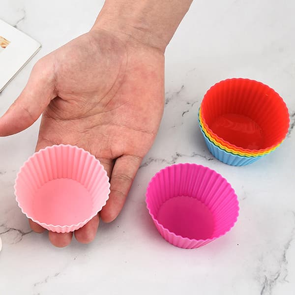 7 kpl silikonisia kakkuvuokia, pyöreät, muffinssin leivontaan B  7PCS
