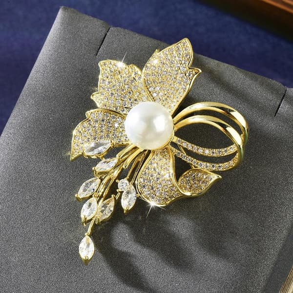 Luksus Rhinestone Blomster Imitasjon Perle Brosjer Kvinner Gnistrende A1