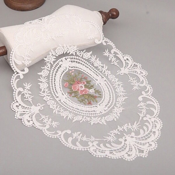Broderet spisebordsdug elegant dug A2
