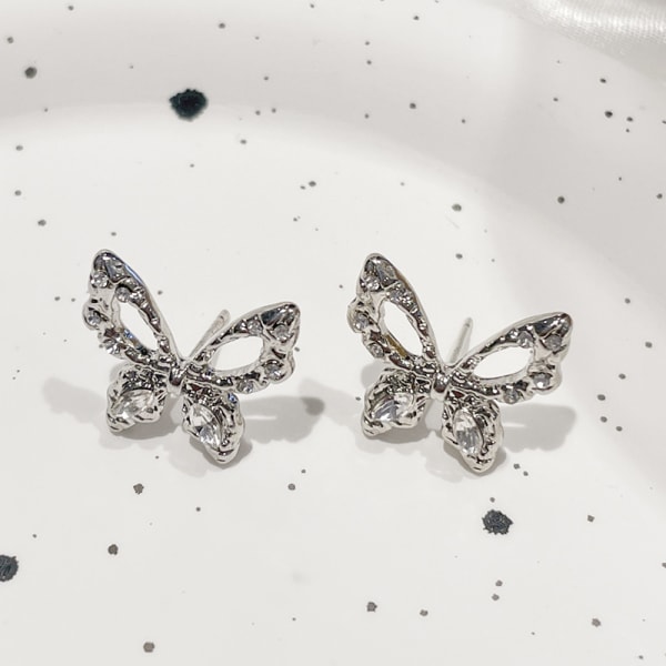 Lätt lyxiga eleganta Butterfly Stud örhängen för kvinnor mode 2pcs