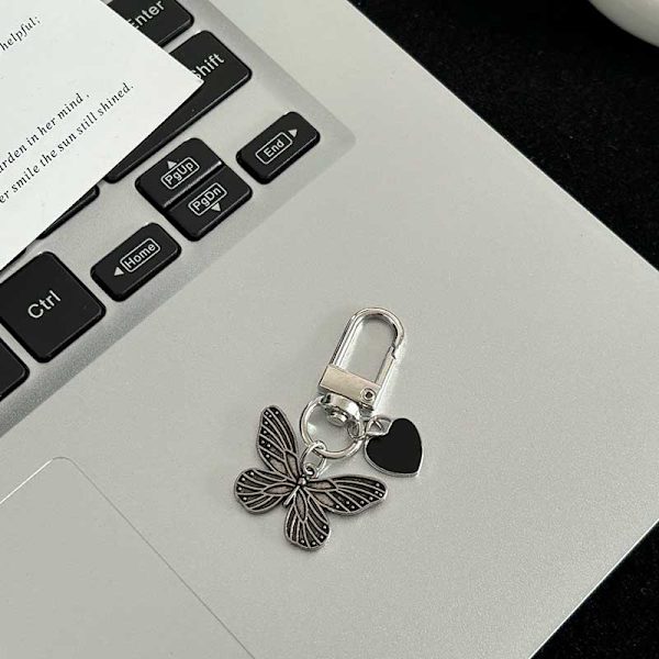 Y2K Silver Färg Metall Fjäril Nyckelring Sweet Cool Cherry Key A4