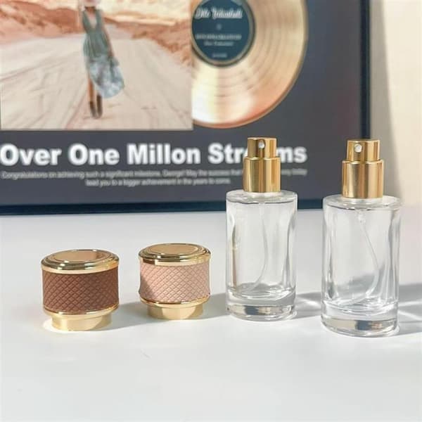 20 ml tom glasparfymflaska med skruvlock i läder, fin dimma Brown