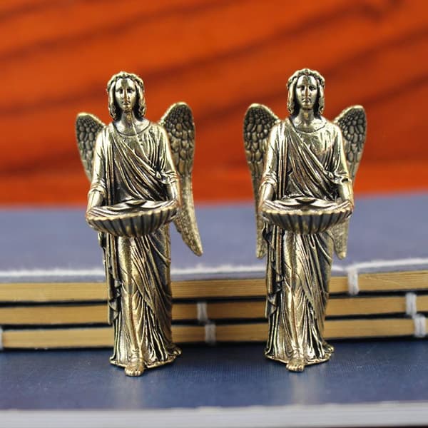 Messingstatue av en engel - Liten kreativ bronsepynt A