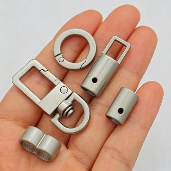 Zinklegering Svängbar Snäppkrok Set Rostfri Robust Konstruktion DIY Nyckel A8