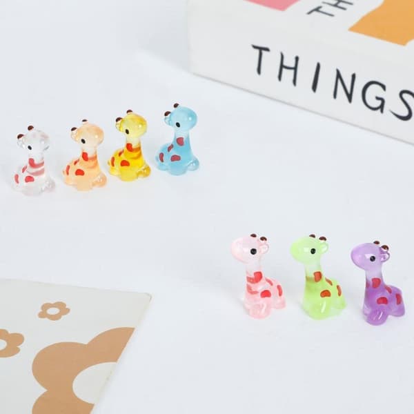 10 st Mini Lysande Giraff Miniatyrer e Djurfigurer För Mic A5