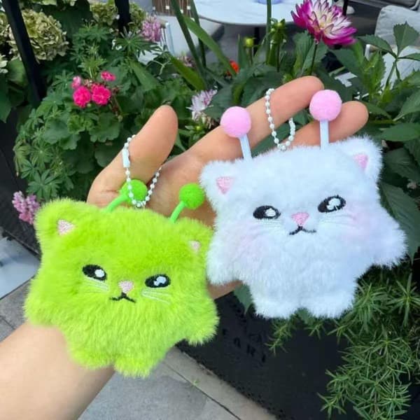 2 STK e Alien Kat Plys Nøglering Fluffy Kat Dukke Vedhæng Rygsæk