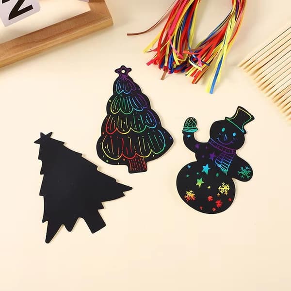 12/24 stk. Regnbue Scratch Art papir juletræsmønster DIY julepynt D