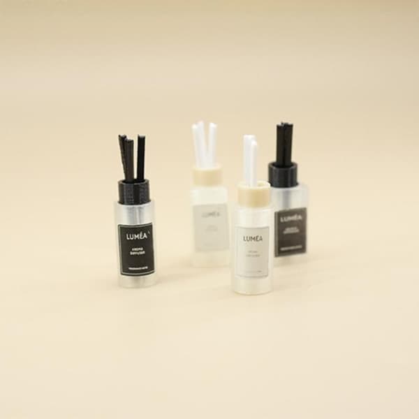 1/5 stk miniatyr aromadiffusormodeller dukkehus mini duft White