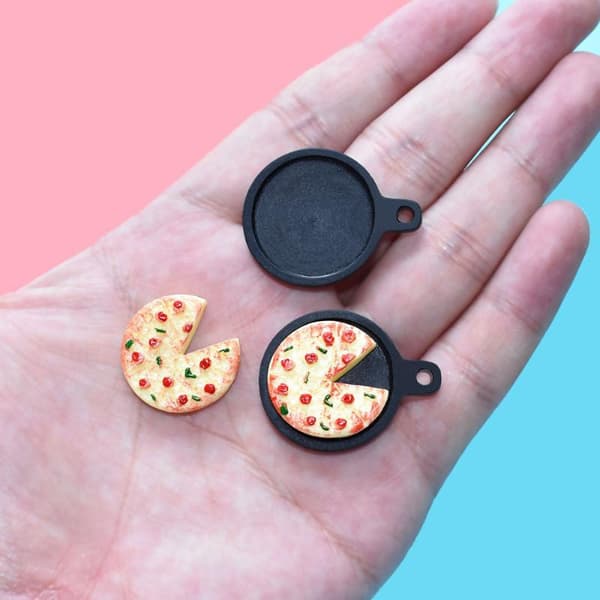 10 kpl minilautaspizzaa Hartsipienoishahmo DIY-tarvike A1