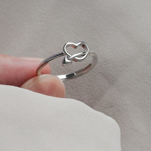 Sølvfarge Romantic Arrow of Love Finger Ring for Femme Gratis