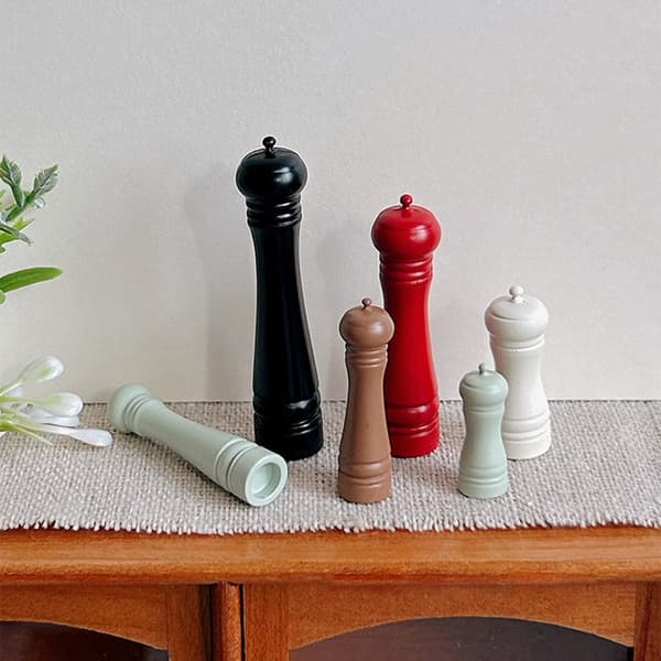 3 stk. dukkehuslegering matlaging pepperkvernflaske miniatyr M A12