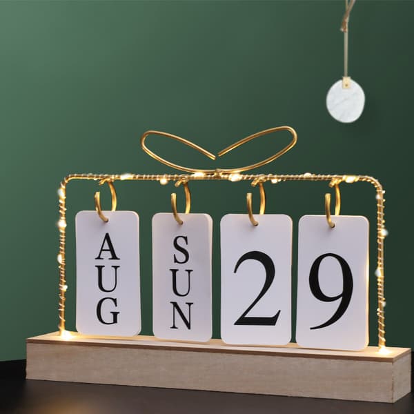 Vendekalender med lys til skrivebord Træ Evighedskalender A2