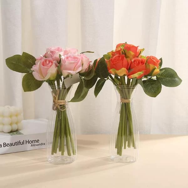 Plastikvaser er velegnede til DIY blomsterarrangementer A5