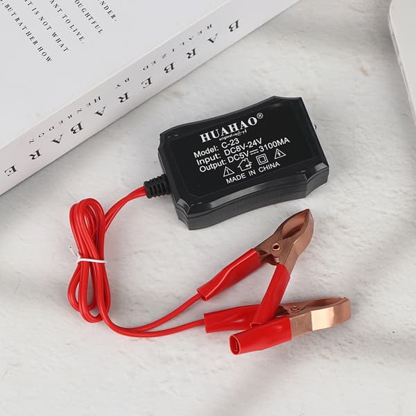 12V 24V till 5V Nödströms USB-adapter med 3 USB-portar och B 2PCS