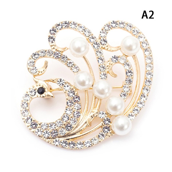 Pearl Rhinestone Peacock Brosje Dyr Corsage Brosjer Bryllup A2