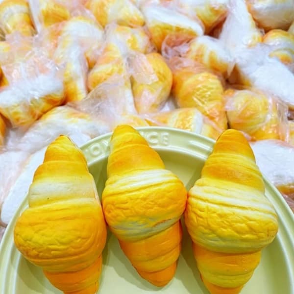 Croissant Langsomt Stigende Squishy Fidget Legetøj Brød Gave