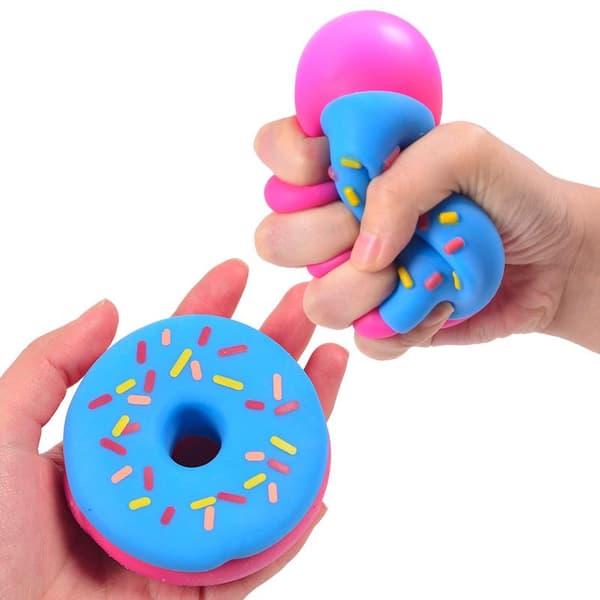 e Donutformet Squishy Cube Anti-TPR Legetøj Gaver Chocolate