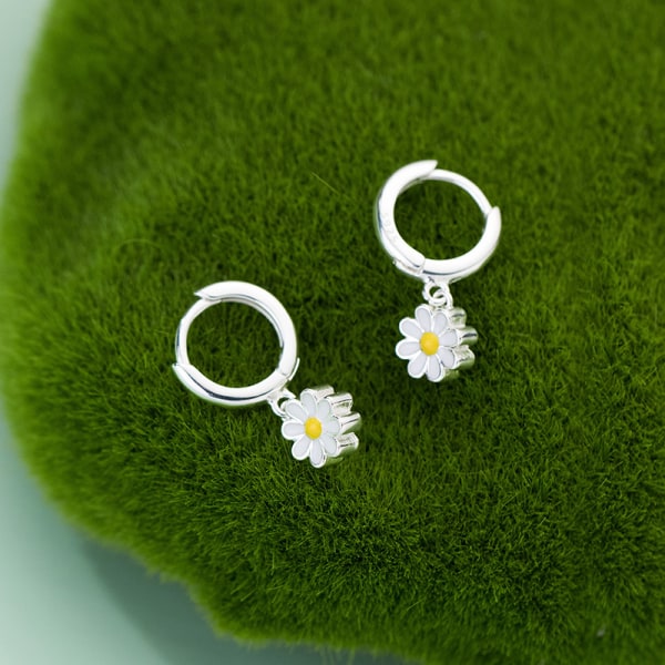 1 Par nye Simple e Daisy Flower Pendant Stud øreringe til kvinder