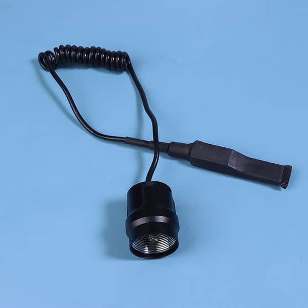 Fjernkontroll trykkbryter for C8 zoombar LED lommelykt