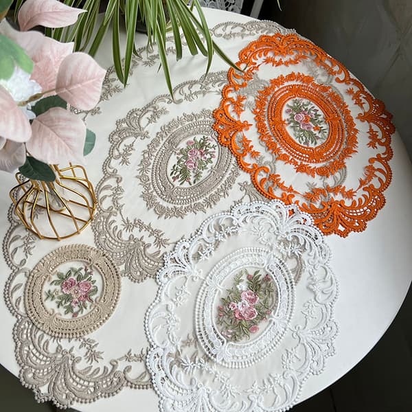 Brodert spisebordduk elegant duk A2