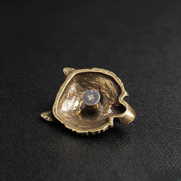 Mässing Varg Conchos Skruvmaterial Djurhuvud Design Läder 1pc