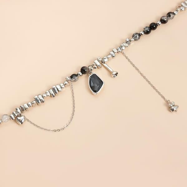 Ny uregelmæssig perlekæde choker til kvinder mode elegant sort 1pc