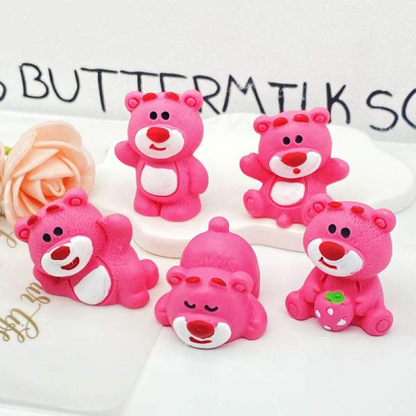 Strawberry Bear Bil Ornamenter Jenter Trendy High-end Dolls Skrivebord A4