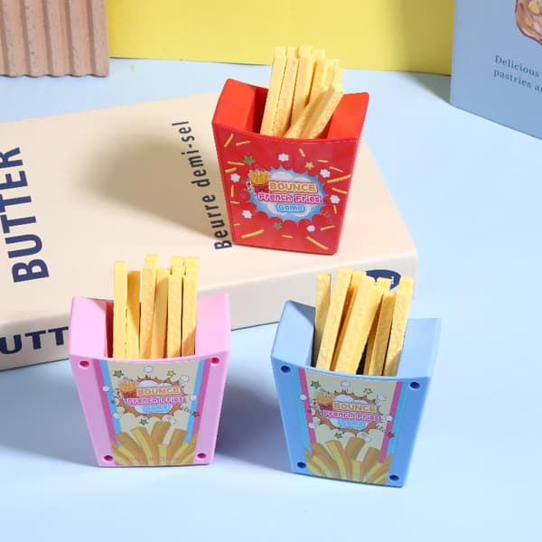 Morsom simuleringspommes frites prankleke foreldre-barn interaksjon skrivebord Pink