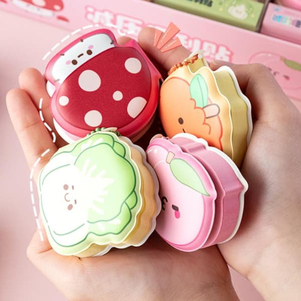 1/4 stk. tegneserie blødt silikoneomslag memoblok papir sticky notes E 4pcs