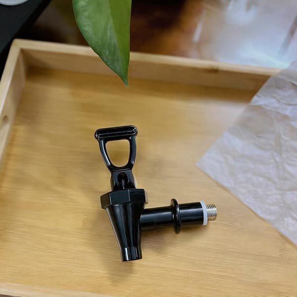 1 st mjölktefat kranbyte ölkran juice dispenser Black