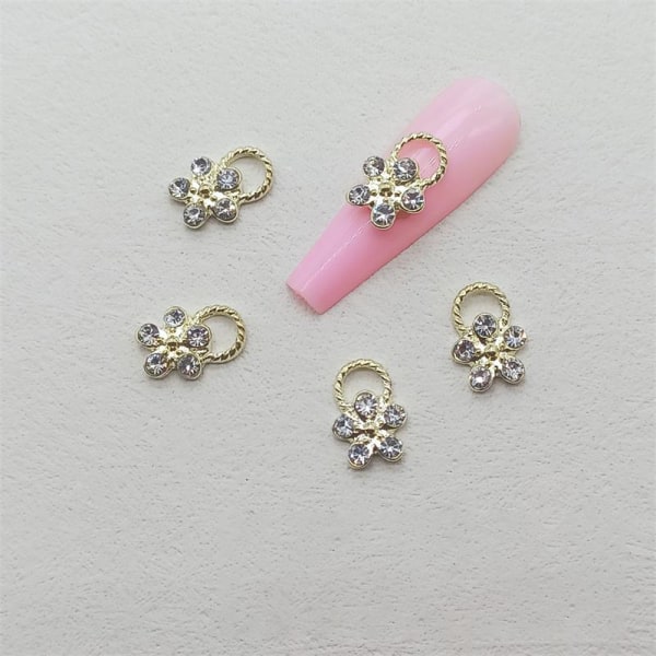 Ny 3 stk/pose Plum Blossom Flower Garland Legering Rhinestones Nail Silver