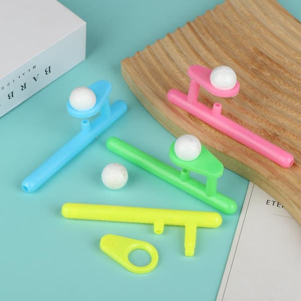 Nostalgisk barndomslegetøj Magisk svævende plastikboldblæser T 10Pcs