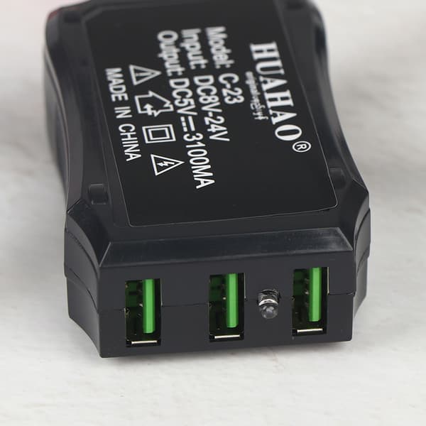 12V 24V til 5V Nødstrøm USB-adapter med 3 USB-porte og B 1PCS