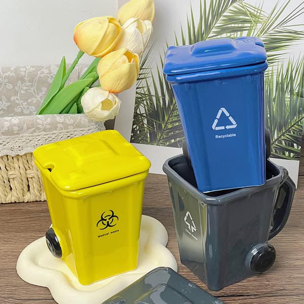 Rolig soptunna keramisk mugg 6