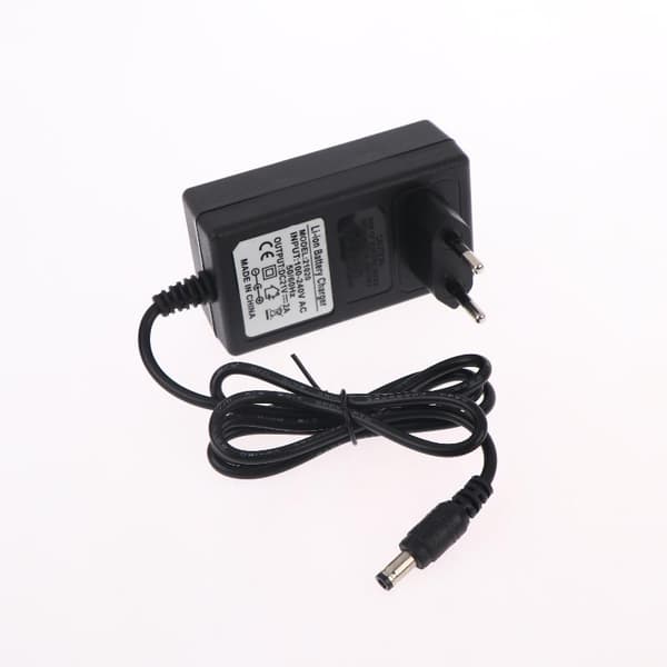 1 stk. 21V lithium batterioplader 1A 2A til 18V intelligent strømadapter 21V 2A