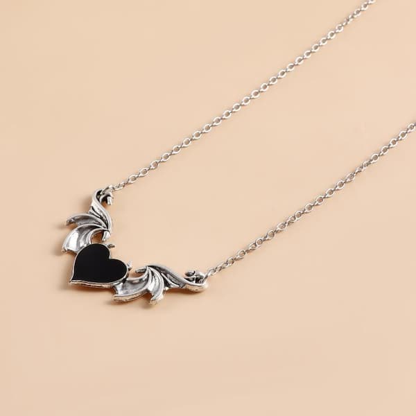 Estetisk Goth Devil Hjerte Pigtråd Choker Halskjede Punk Hip B