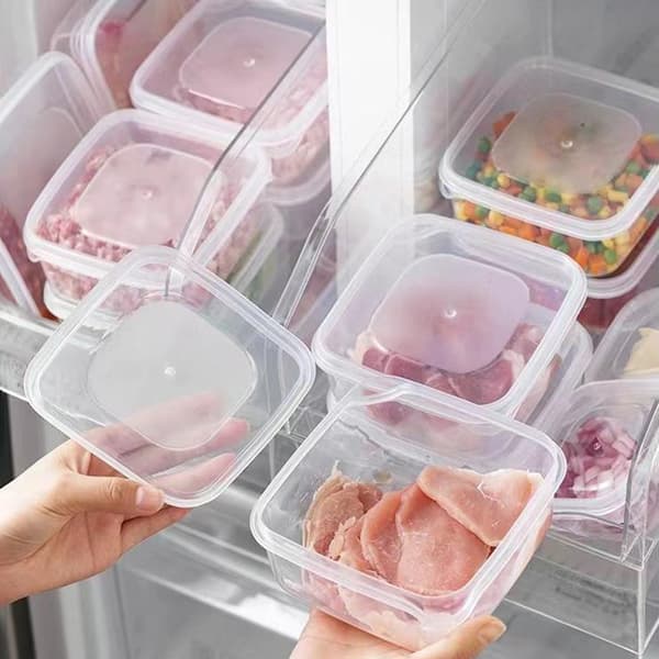 Förseglad plastbehållare för förvaring i kylskåp Clear