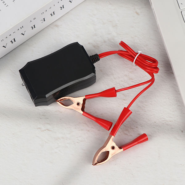 12V 24V til 5V Nødstrøm USB-adapter med 3 USB-porte og B 1PCS