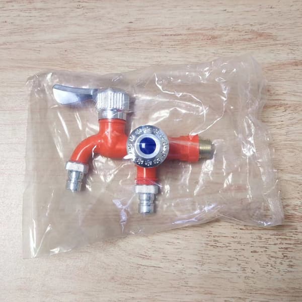 Dubbelkontroll Dubbel utlopp Vattenkran 1/2" Universal Interface P orange
