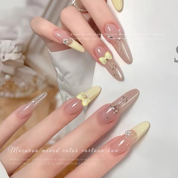30 st Mini Bow Nail Art-tillbehör Aron Colors Sweet e Bow Dec
