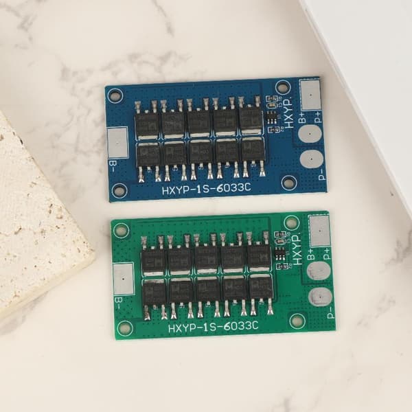 1/5 st 1S BMS 30A 3.2V LiFePO4 / 3.7V Litiumbatteriskydd A2 1Pcs