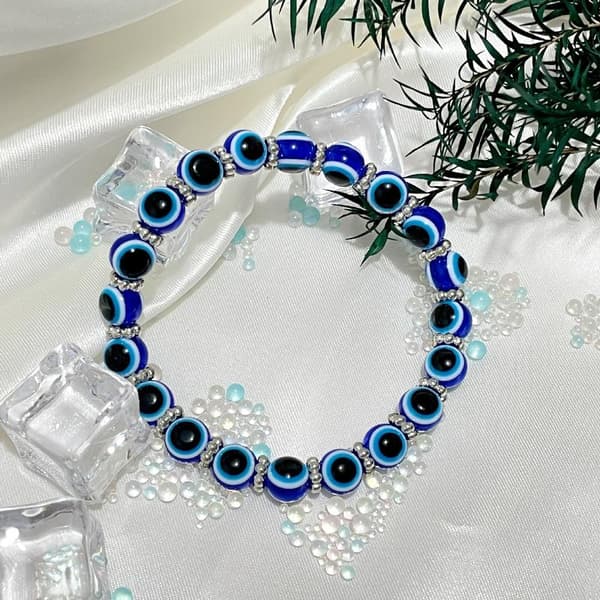 1/2/4 stk Evil Eye Lucky Anheng Armbånd Blått Øye Perle Elastisk A1