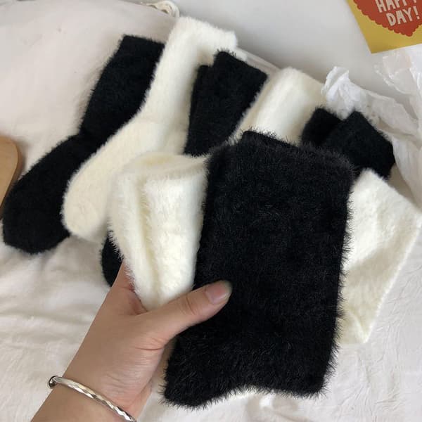 Mink fløyelssokker for kvinner og menn Høst og vinter Thicken T White