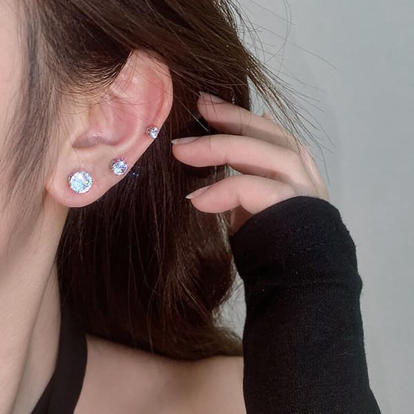 Et par 6/8MM krystal magnetiske ikke-piercing rustfrit stål ørestikker A1