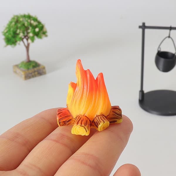 Miniatyr bål og tekanne B