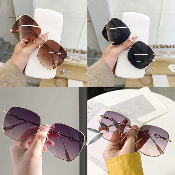 Versjon av Square Metal Frame Gradient Color Solbriller Men And 02