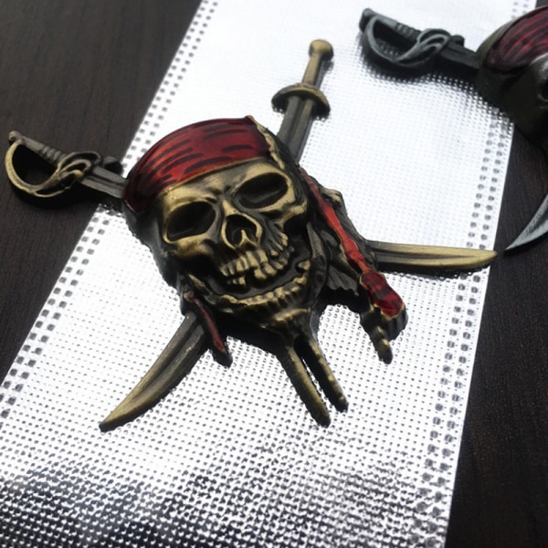 Car Styling 3D Metal Pirate Skull Emblem Badge Stickers Decals Gold